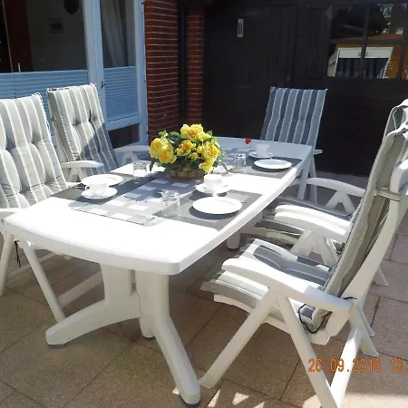 Holiday home Ferienhaus Niehueser Tinnum